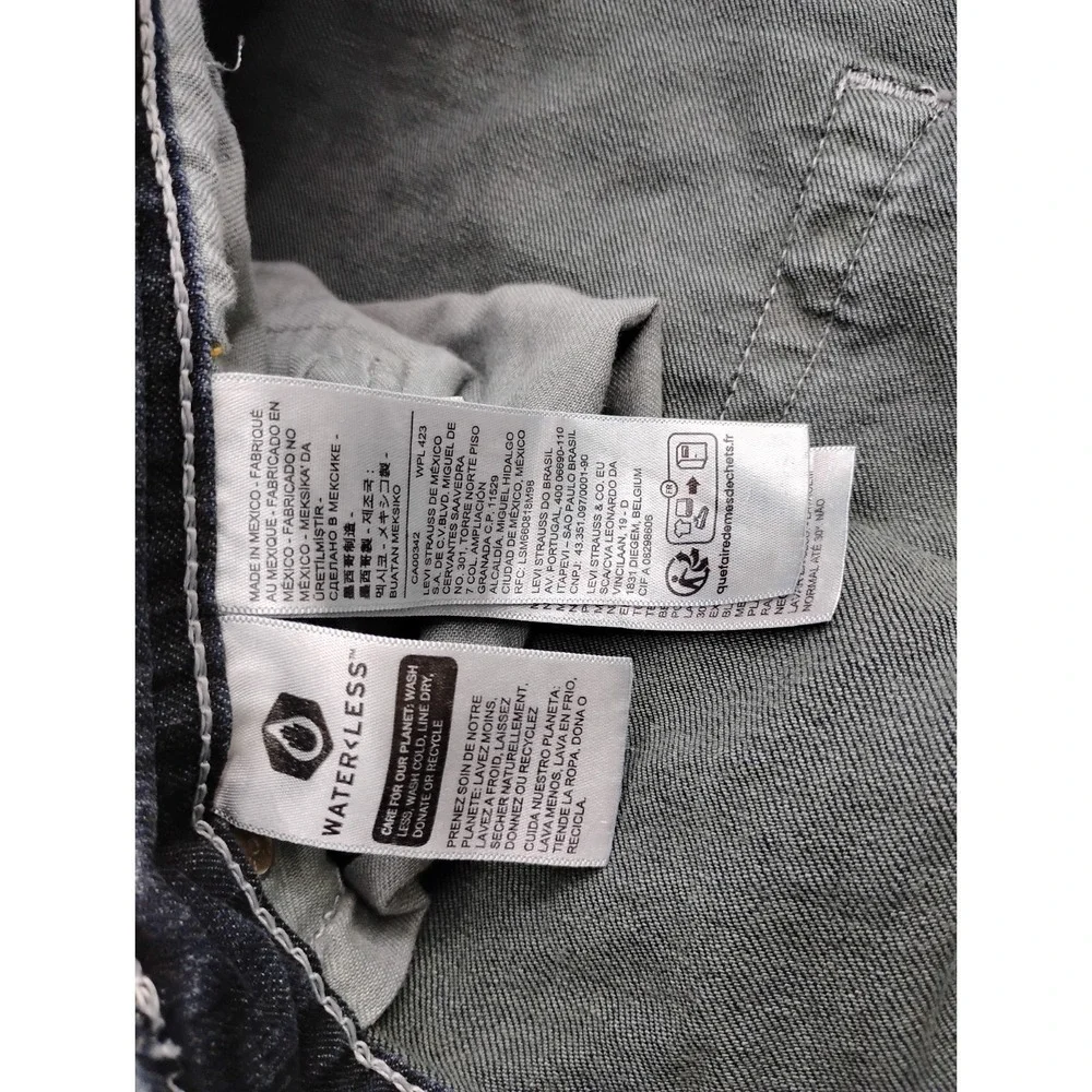 Levi's 559 Jeans Men's Size 48x30 (Fits 48x27) Relaxed Straight Denim
